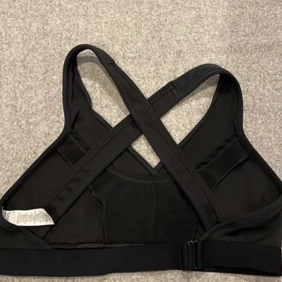 Nike Nursing Sports Bras - Picture 2 of 5